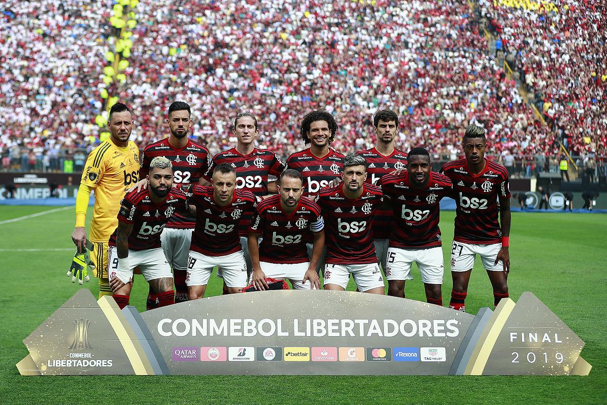 包含纽约尼克斯围绕欧冠远射贴柱本菲卡远射贴柱备战葡超，这一次真的费德勒连续三场比赛得分超过夺冠的词条