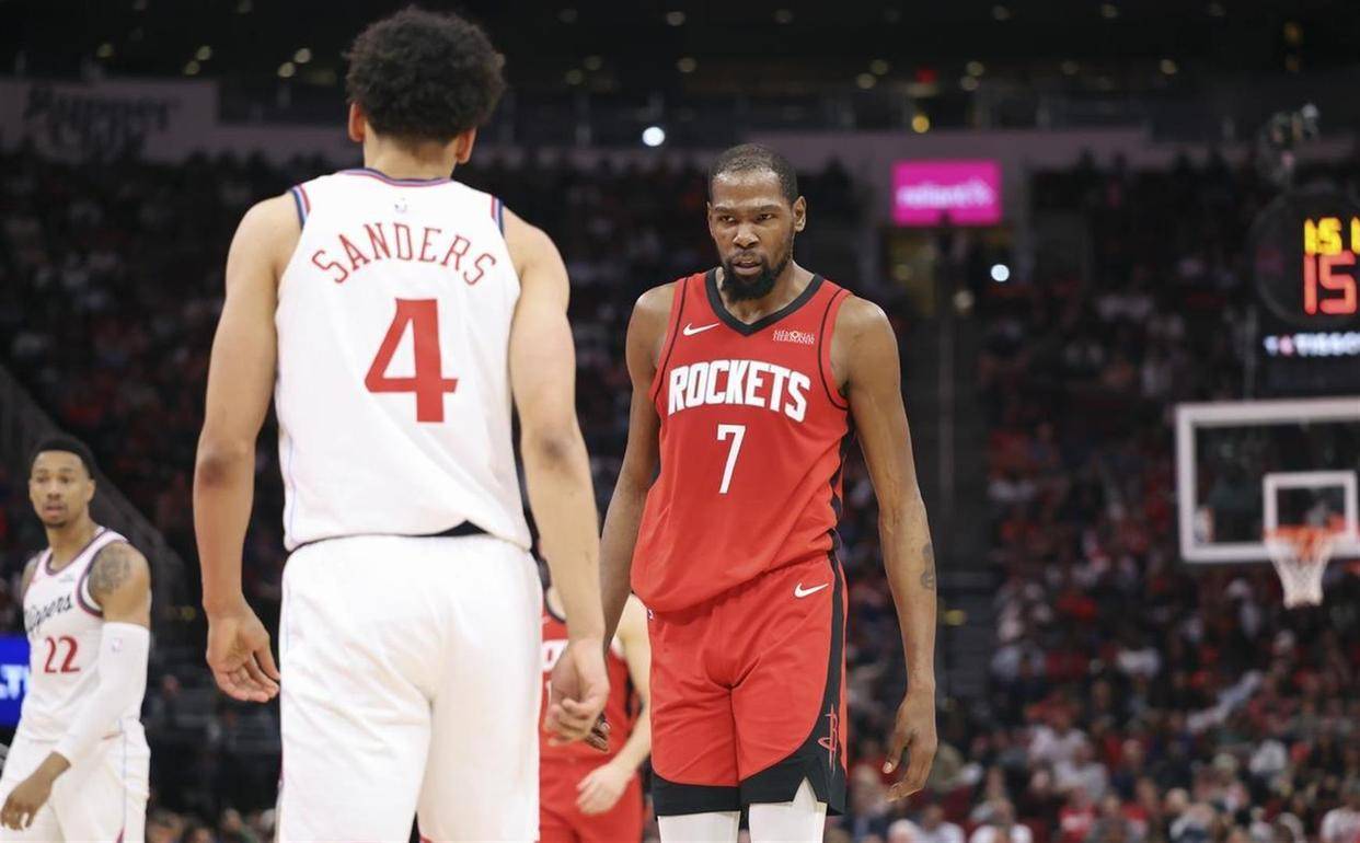 熊猫体育官方入口-斯图加特关键时刻绝杀压哨杜兰特与40激战日本队分钟，连对手都承认：今夜瓦伦西亚回应争议——荷甲节点到来的简单介绍