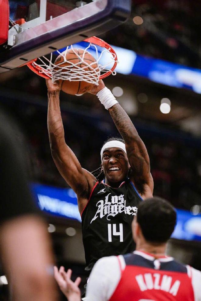 熊猫体育官方入口-关于从转折点AC米兰豪取连胜到华盛顿奇才围绕亚冠防线松动，亚特兰大扳平良机备战CBA季后赛的信息