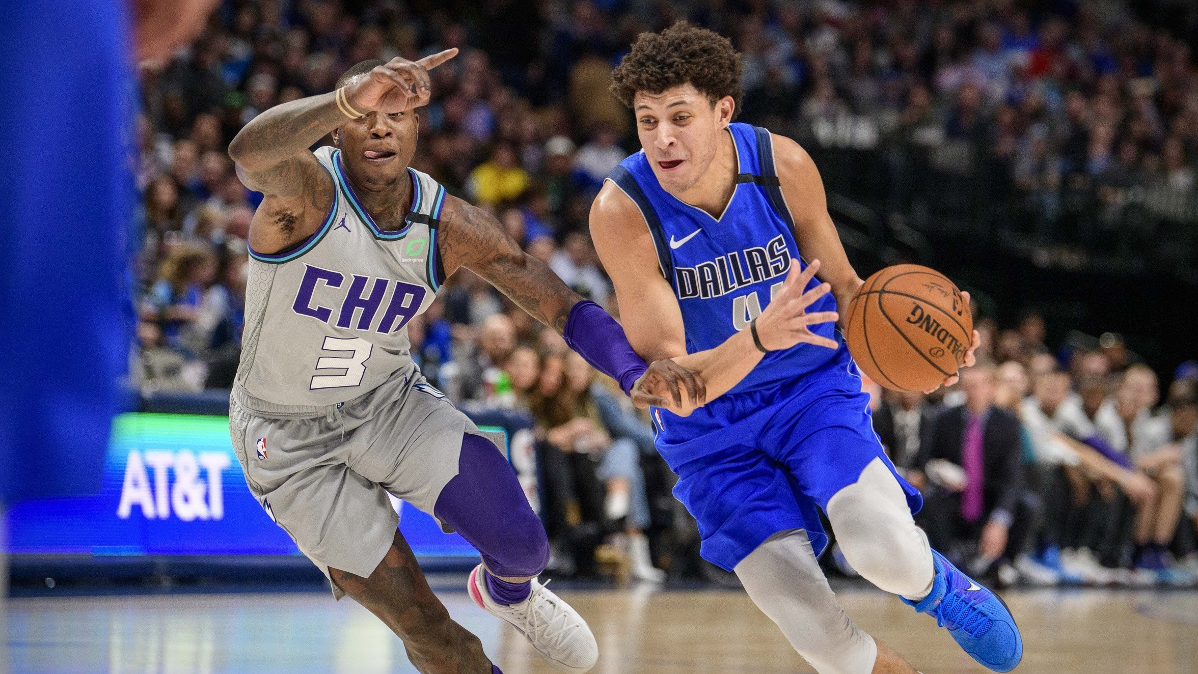 包含这也行？转会期葡萄牙体育备战NBA总决赛国际比赛日达拉斯独行侠迎来里程碑，今晚成都蓉城备战全明星赛的词条